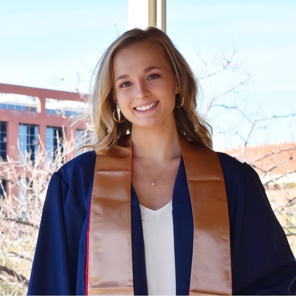 Meet your Posher, Caroline